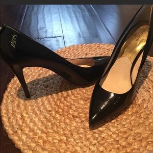 Michael Kors Patent Heel EUC